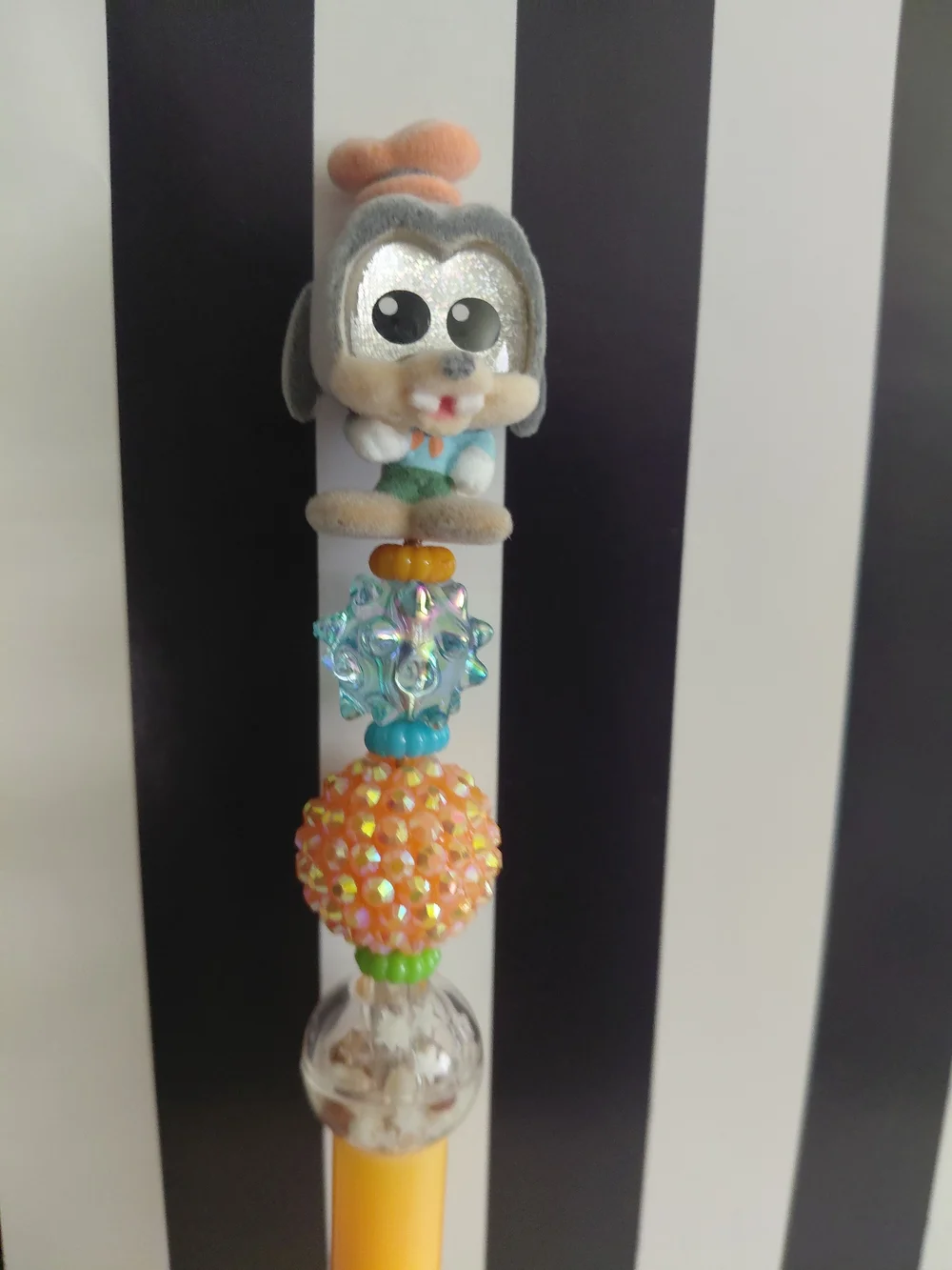 Goofy Character Beaded Pen